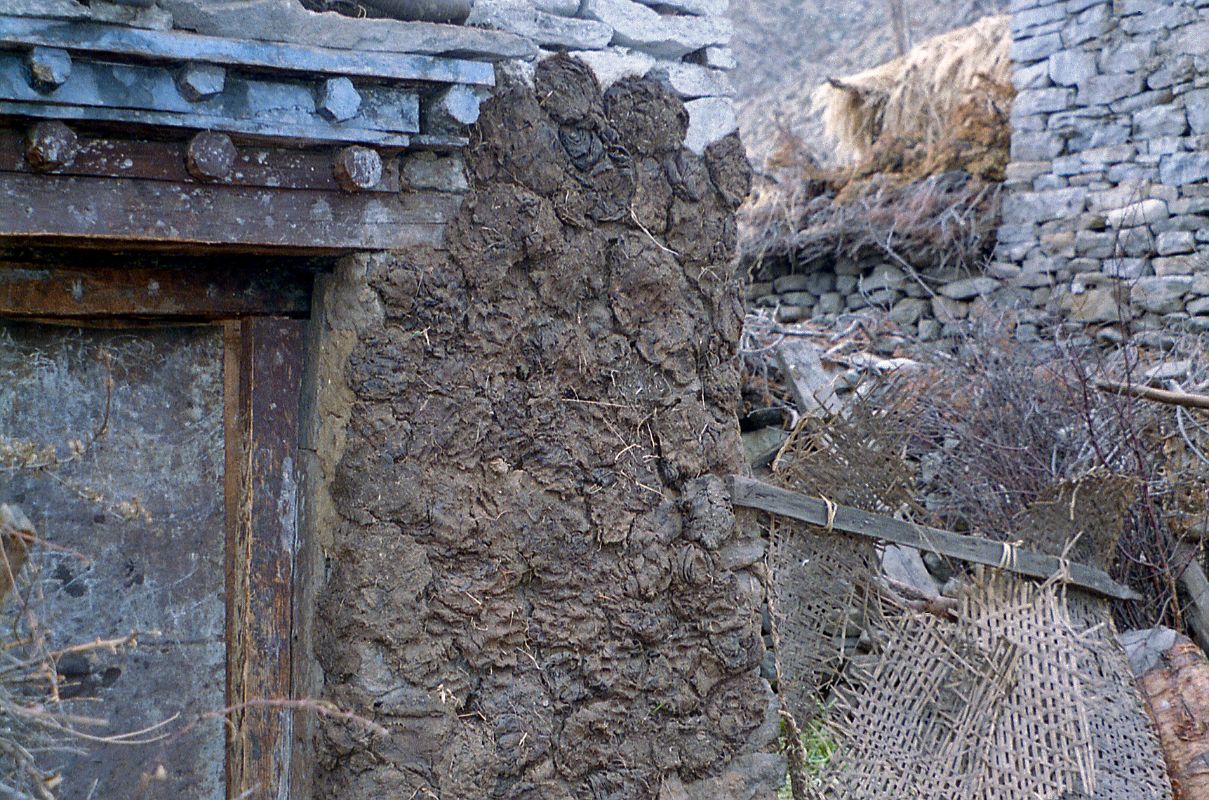 18 Drying Dung Yulok Village Across River From Kharta